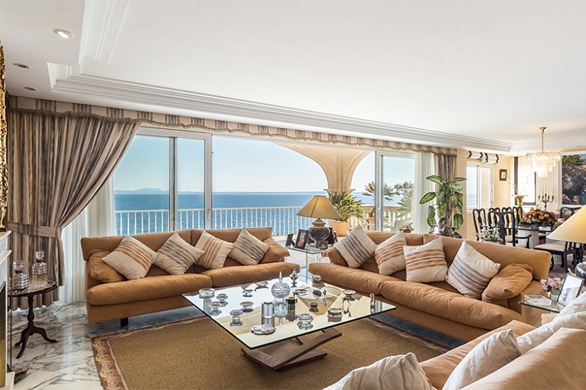 9 спальная вилла с фантастическим видом на море в Cala Vynes