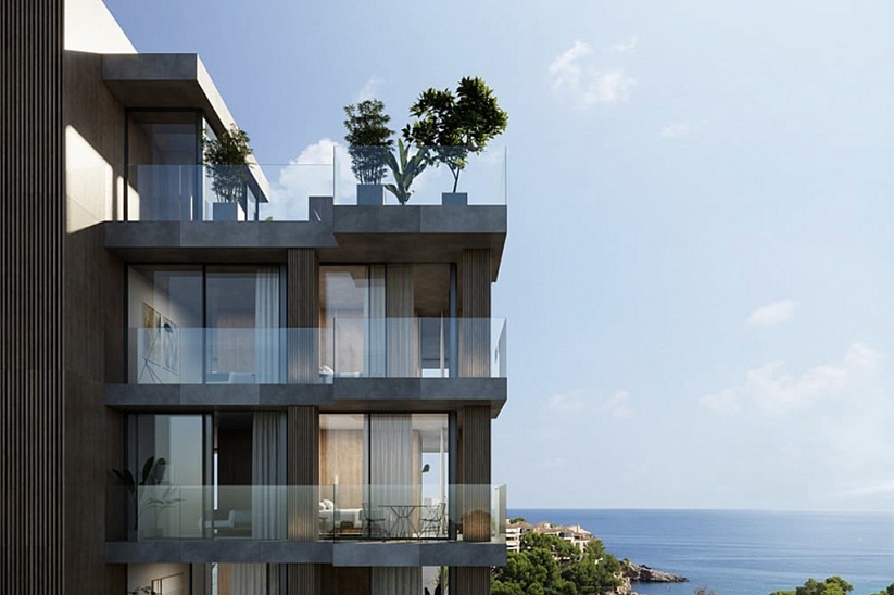 Фантастический новый апартамент на первой линии моря в Bendinat