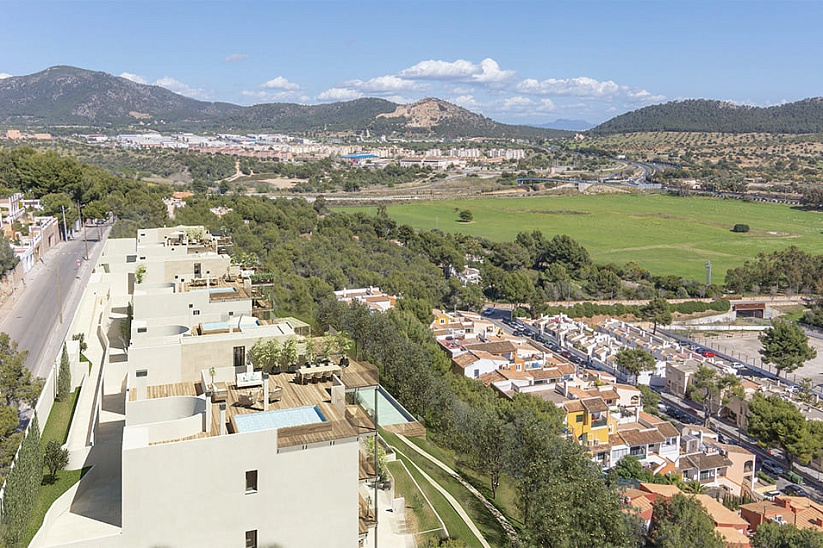 Новый пентхаус с панорамным видом в Santa Ponsa