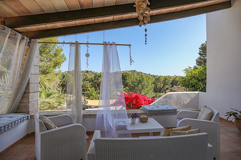 Романтичная вилла с бассейном в тихой локации в Costa de la Calma