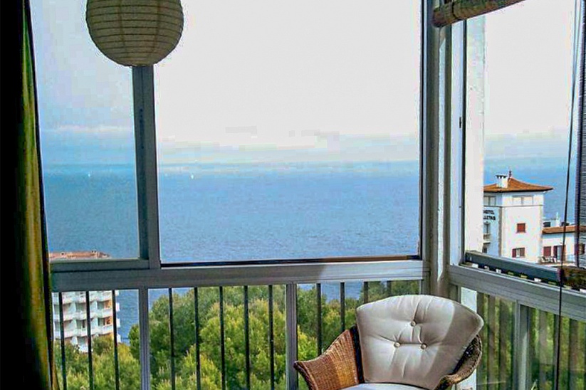 Апартамент с панорамным видом на море в Йетас