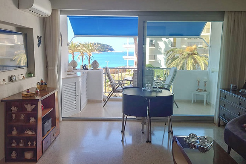 Апартамент с видом на море в Santa Ponsa