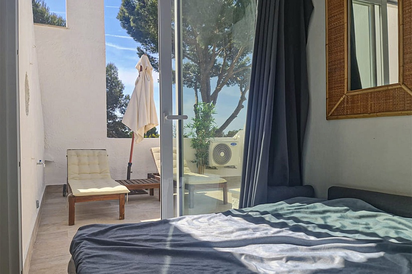 Привлекательный таунхаус с видом на море в Sol de Mallorca