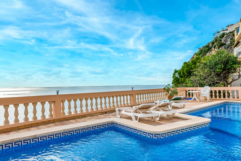 Продается апартамент в Порт Андрач (Майорка). Панорамный вид на море. Жилая площадь 104 кв.м