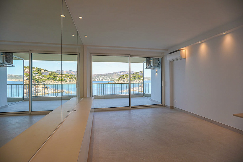 Апартамент с фантастическим видом на море в прекрасной резиденции в Santa Ponsa