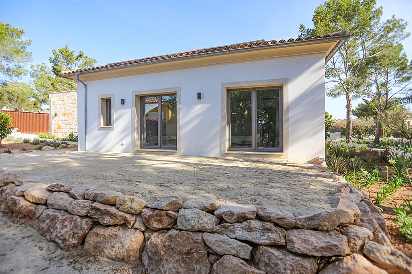 Новая 6 спальная вилла класса люкс с видом на море в Sol de Mallorca