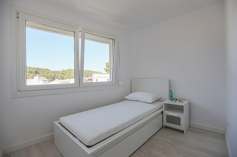 3 спальный апартамент с видом на море в Paguera